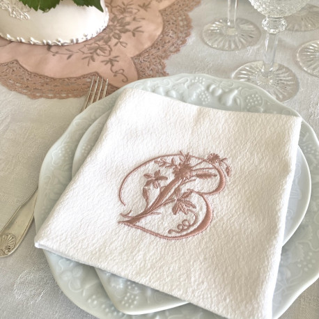 Serviette de table vintage brodée personnalisée à vos intiales - Monogramme LOUISE - Villa Farese