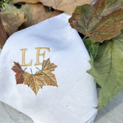 Serviette brodée personnalisée couleurs d'automne avec vos  initiales