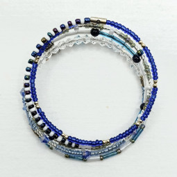 Bracelet multirangs bleu et blanc