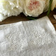 Huit sets de tables et huit serviettes lin naturel brodés monogramme CB - Villa Farese