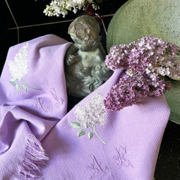 Deux Serviettes de bain brodées antiques - Collection LILAS - Monogramme AE