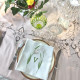 Serviette de table brodée initiale personnalisée Fleurs - Villa Farese