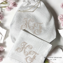 Nappe brodée à vos initiales damassé lin vintage 140x210cm