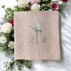 Serviette brodée prénom ou initiale bouton de Rose - Villa Farese