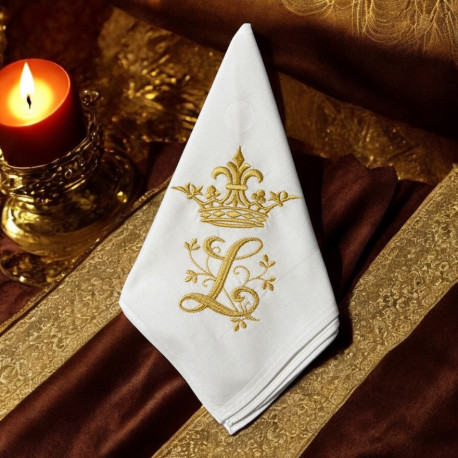 Serviette de table brodée personnalisée collection Couronne à votre initiale - Villa Farese