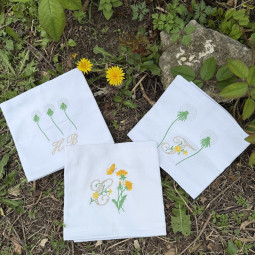Serviette de table brodée Initiale personnalisée Fleur pissenlit - Villa Farese
