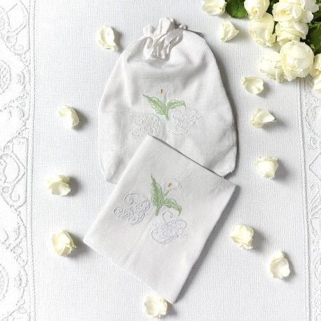 Serviette de table brodée – Lys Calla personnalisée à votre intiale - Villa Farese