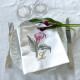 Serviette de table brodée – Lys Calla personnalisée à votre intiale - Villa Farese