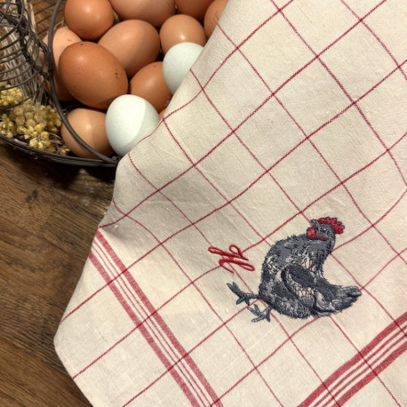 Torchon à carreaux brodé personnalisé à vos initiales collection Poulettes - Villa Farese