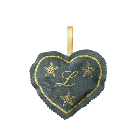 Trois Coeurs à suspendre brodés senteur fleurs de lavande à vos initiales collection Noël - Villa Farese