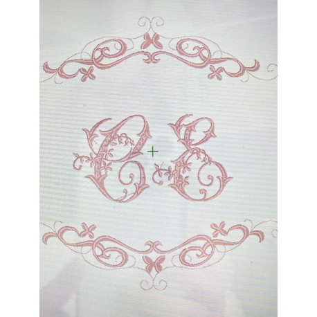 Nappe brodée à vos initiales CE et frise - damassé lin vintage 160x230cm - Villa Farese