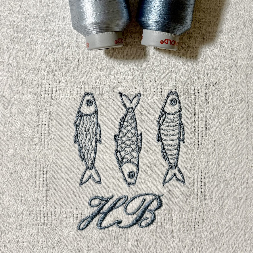 Trois sardines